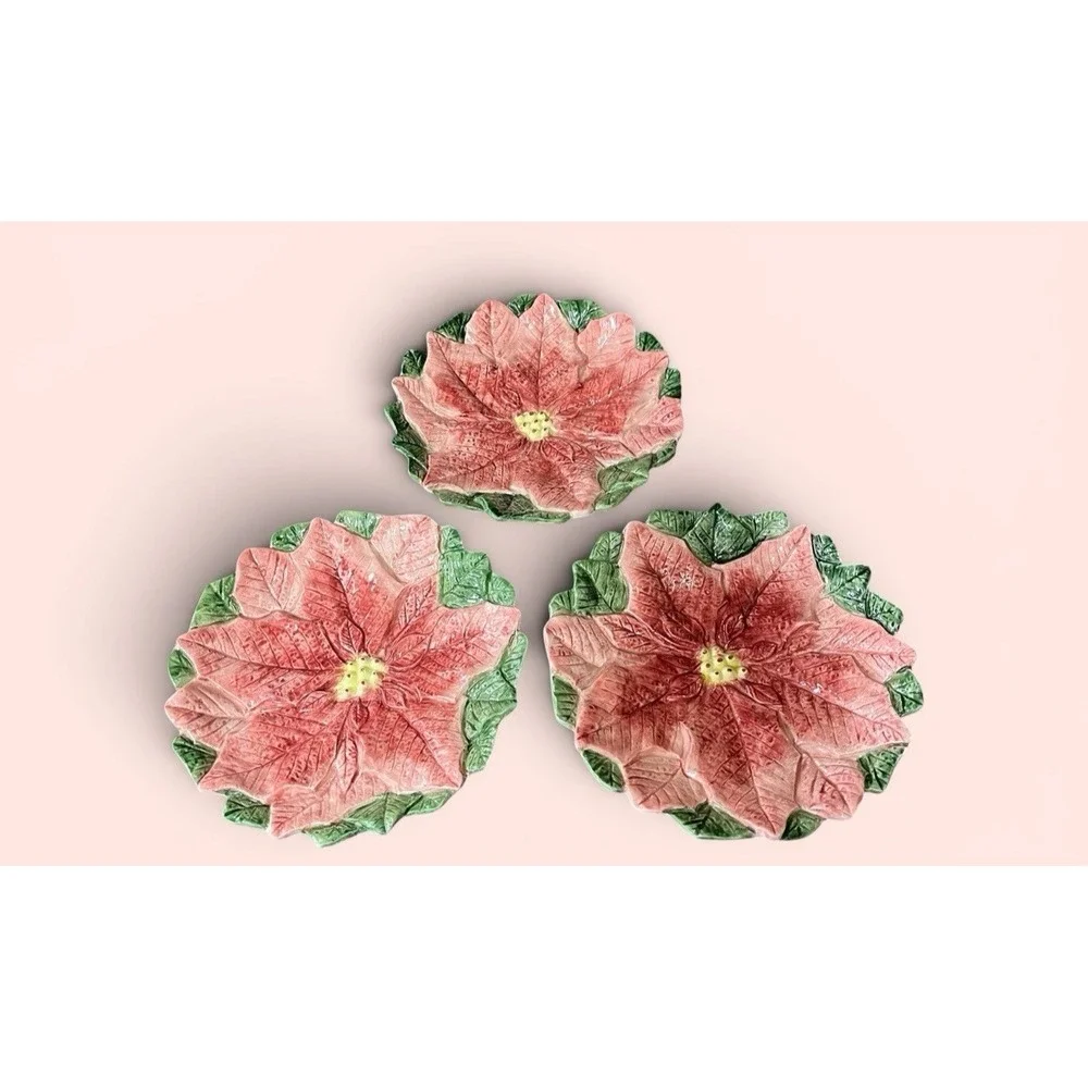 Fitz & Floyd Omnibus Poinsettia Christmas Plates Set Of 3‎ Vintage Japan 1980's
